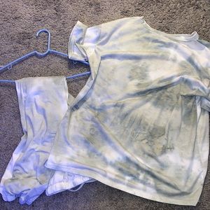 Matching green tie die t-shirt and jogger set